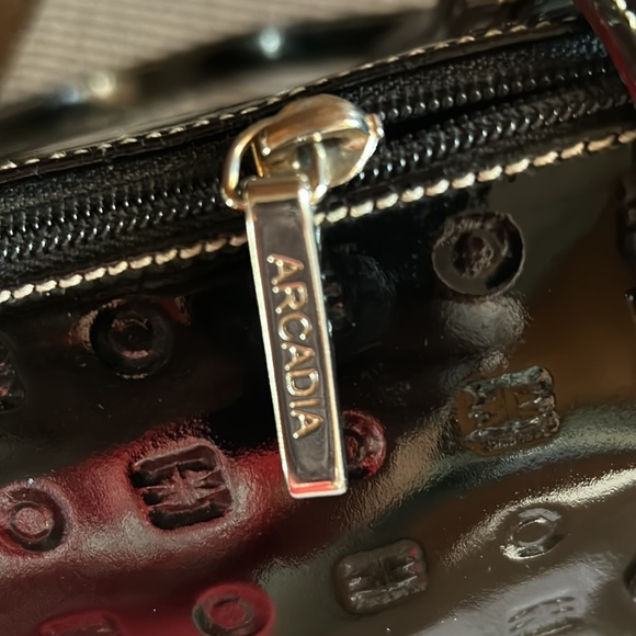 “Arcadia” purse 👜 color black patten L.6 1/4 tall, length 12 in.,straps 12 in., - Picture 12 of 13